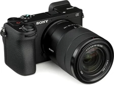 Sony Alpha 6700 Mirrorless Camera Kit with 18-135mm F/3.5-5.6 Lens