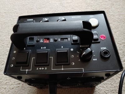 AS-IS Profoto Acute2 1200 Power Supply Pack