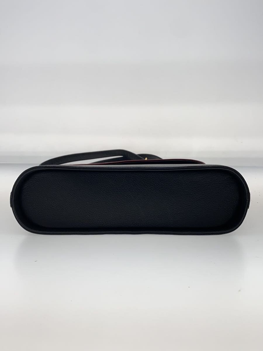 Borsa a tracolla Yves Saint Laurent piatta in pelle nera usata