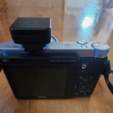 Samsung Mirrorless Camera 20.3MP APS-C CMOS Wi-Fi Digital Camera