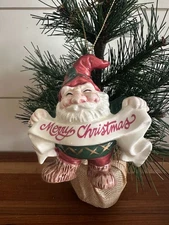 Fritz & Floyd Taiwan Merry Christmas Porcelain Ornament