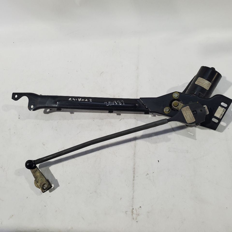 1991 Bentley Turbo R OEM Windshield Wiper Motor 