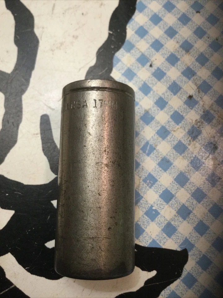 BLACKHAWK USA MADE 17mm Deep socket  3/8 drive 6pt vintage tools - Image 3 of 4
