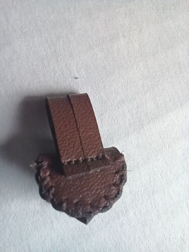 Mezco One:12 Slugfest Conan barbarian booster pack NEW leather pouch - Picture 2 of 2
