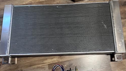 Radiator + Fan Only For 1999-2014 Chevy Silverado 1500 2500 3500 Suburban / GMC - Picture 11 of 16