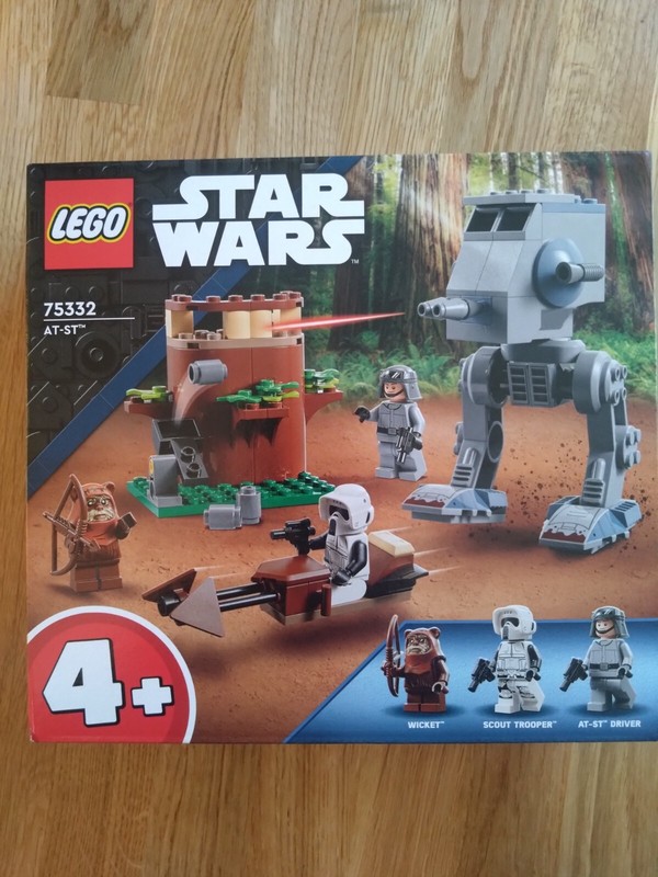 LEGO Star Wars: AT-ST (75332) Brand New and sealed