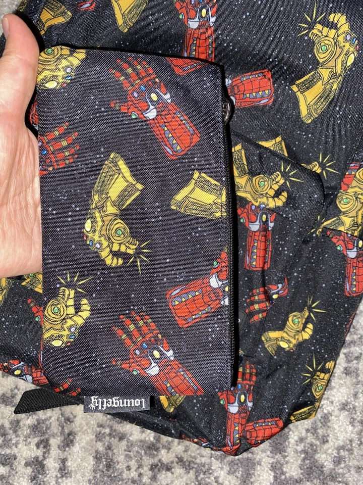 Loungefly Marvel Avengers Endgame 背包 2019 限量版全新无标签 — 第 2/4 张图片