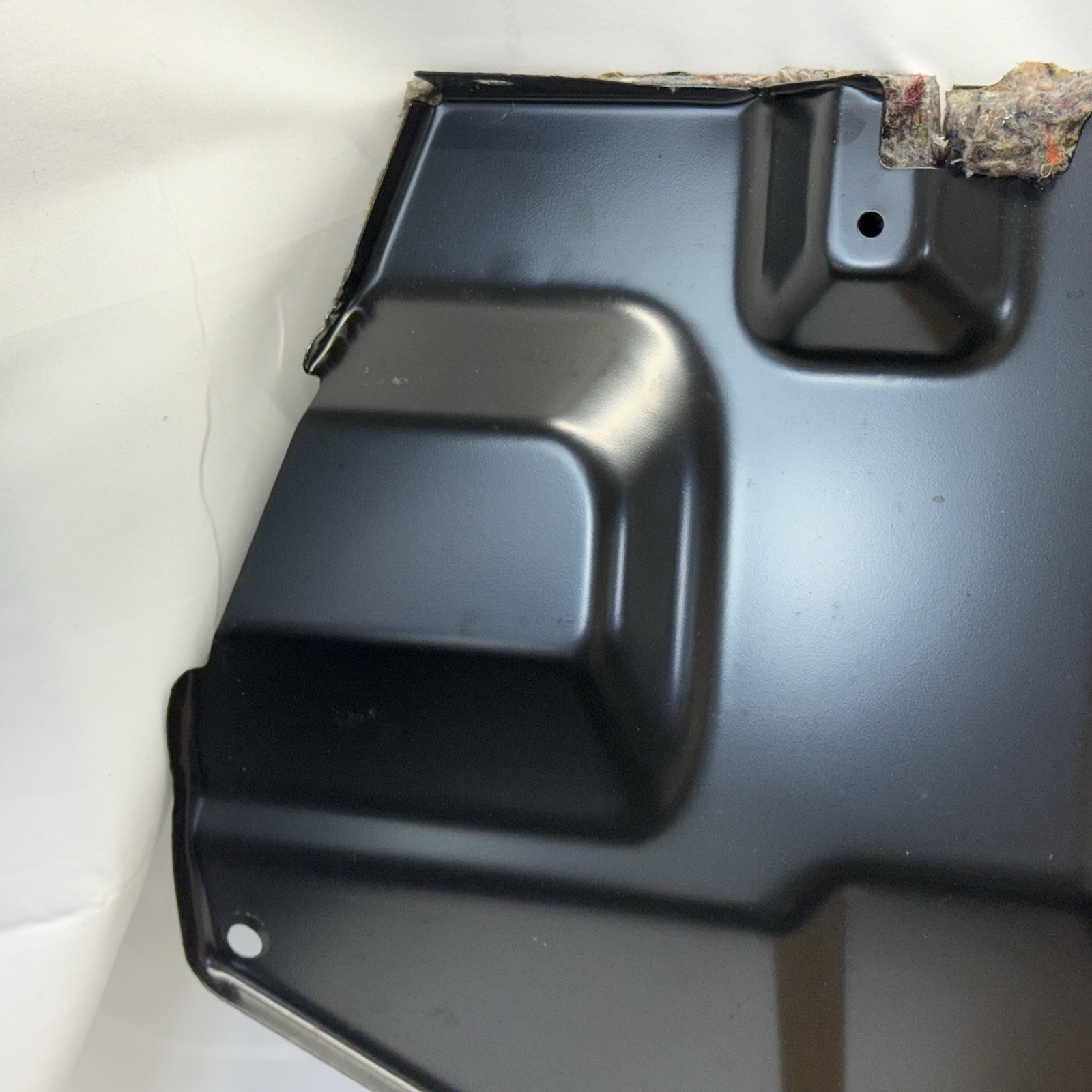 03-13 Maserati Quattroporte M139 Fuel Tank Panel Cover Trunk Rear OEM