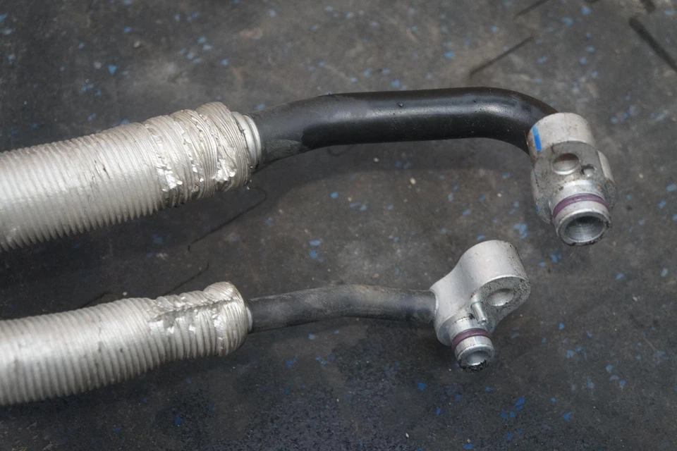 AC Air Conditioning Refrigerant Tube Hose Pipe 3Y5260741B Bentley Mulsanne 2015 Foto 2 de 4