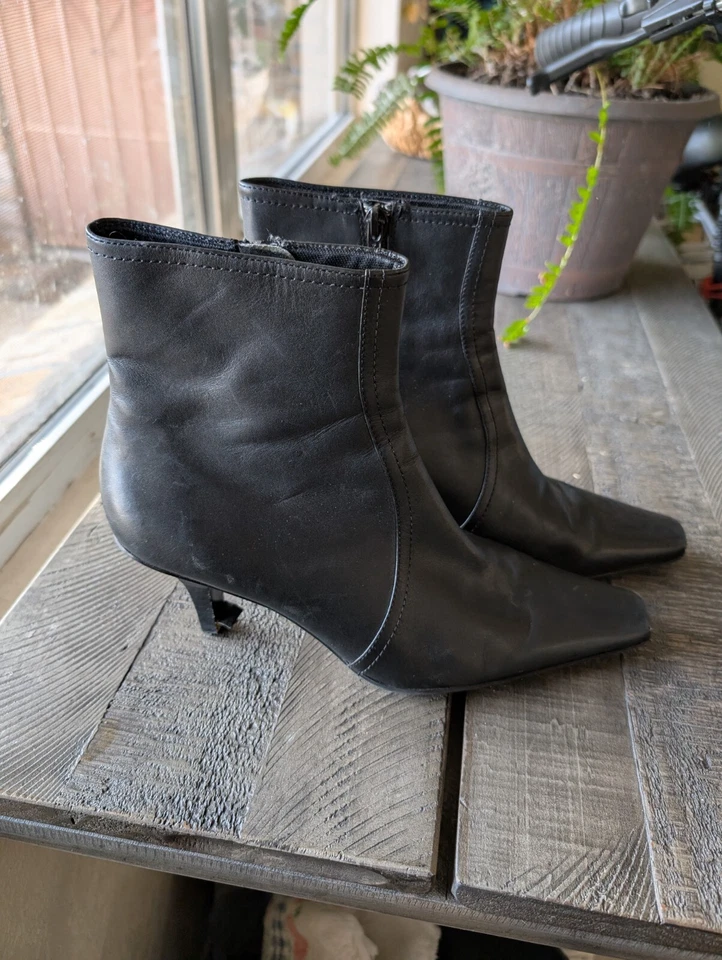 Botas de cuero vintage Liz Claiborne Flex Kate tacón de gatito talla 8,5 M punta puntiaguda Foto 4 de 4