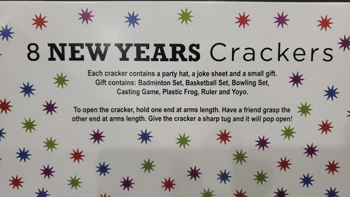 8 New Years Crackers - Picture 2 of 2
