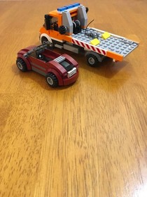 LEGO CITY 60017 FLATBED TRUCK 100% Complete w/correct mini figs & accessories