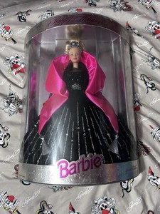 Mattel 1998 Happy Holidays Barbie Special Edition RARE Misprint NRFB #20200