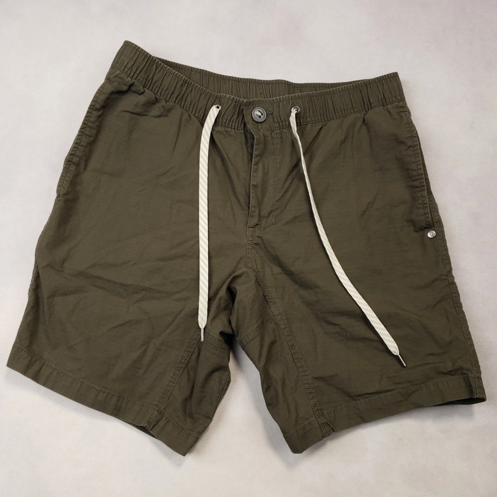 Vuori Ripstop Short Mens Medium Brown Drawstring Elastic Waist Zip Pocket Logo