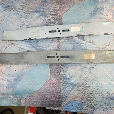 2pc 7-04418 fit Universal 22 In x 3/8 In Hole Offset Steel Lawn Mower Blades NOS