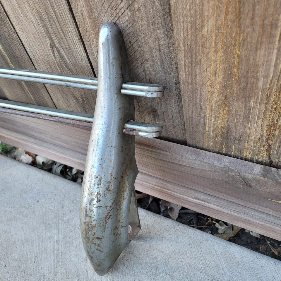 1937 年 1938 年 OLDSMOBILE FRONT BUMPER 复古原始设备制造商原装通用 37 38 OLDS — 第 2/4 张图片