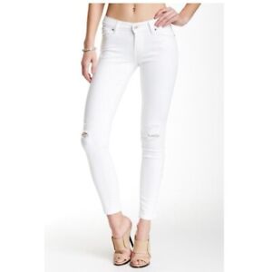 white distressed levi jeans