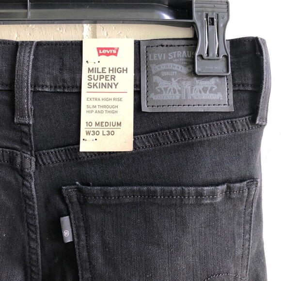 NWT Levi’s Mile High Ripped Super Skinny Jeans Size 30x30 image 3