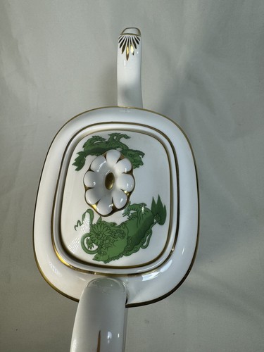 Wedgwood Green 'Chinese Tigers' Williamsburg 7-Cup TEA POT - Hairline - Picture 8 of 12