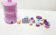 Shopkins CUPCAKE COLLECTION Deluxe Theme Pack Sweet Treat Food Fair