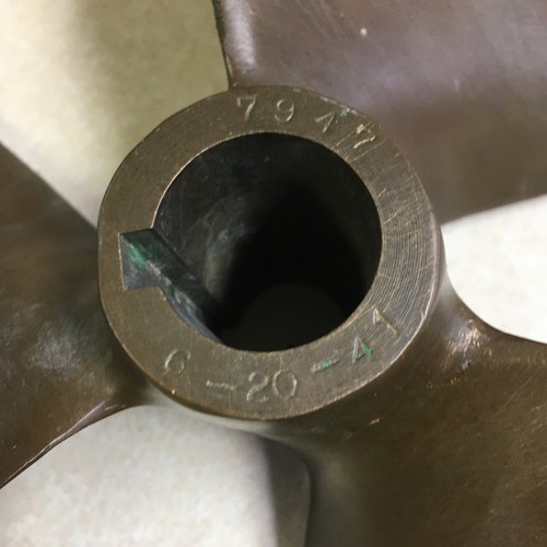 Chris Craft Federal 7947 Brass 3 Blade RH Propeller 15x12P Bore 1.25" - Damaged - Picture 6 of 24
