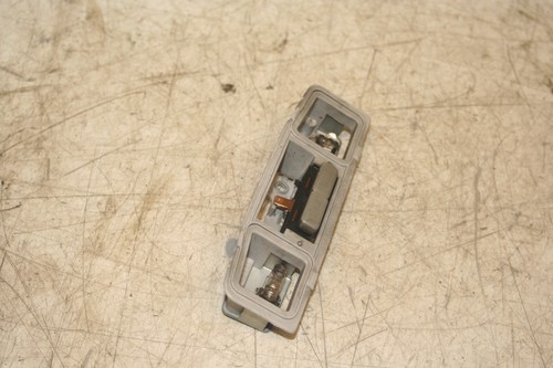 1994 MITSUBISHI PAJERO SHOGUN. INTERIOR LIGHT - Picture 2 of 3
