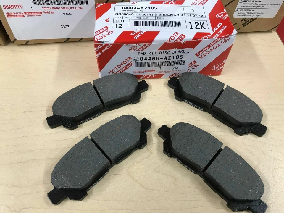 Highlander 2008-2013 genuino OEM Toyota rotores de freno traseros, pastillas TCMC y cuñas OEM Foto 2 de 4