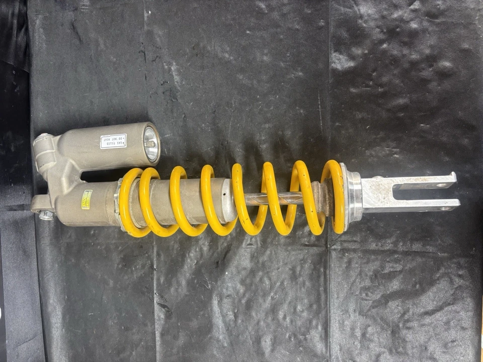 04-06 CRF250R 02-06 CRF450R SHOWA 2006 MONO AMORTIGUADOR TRASERO 52400-MEB-671 Foto 2 de 4