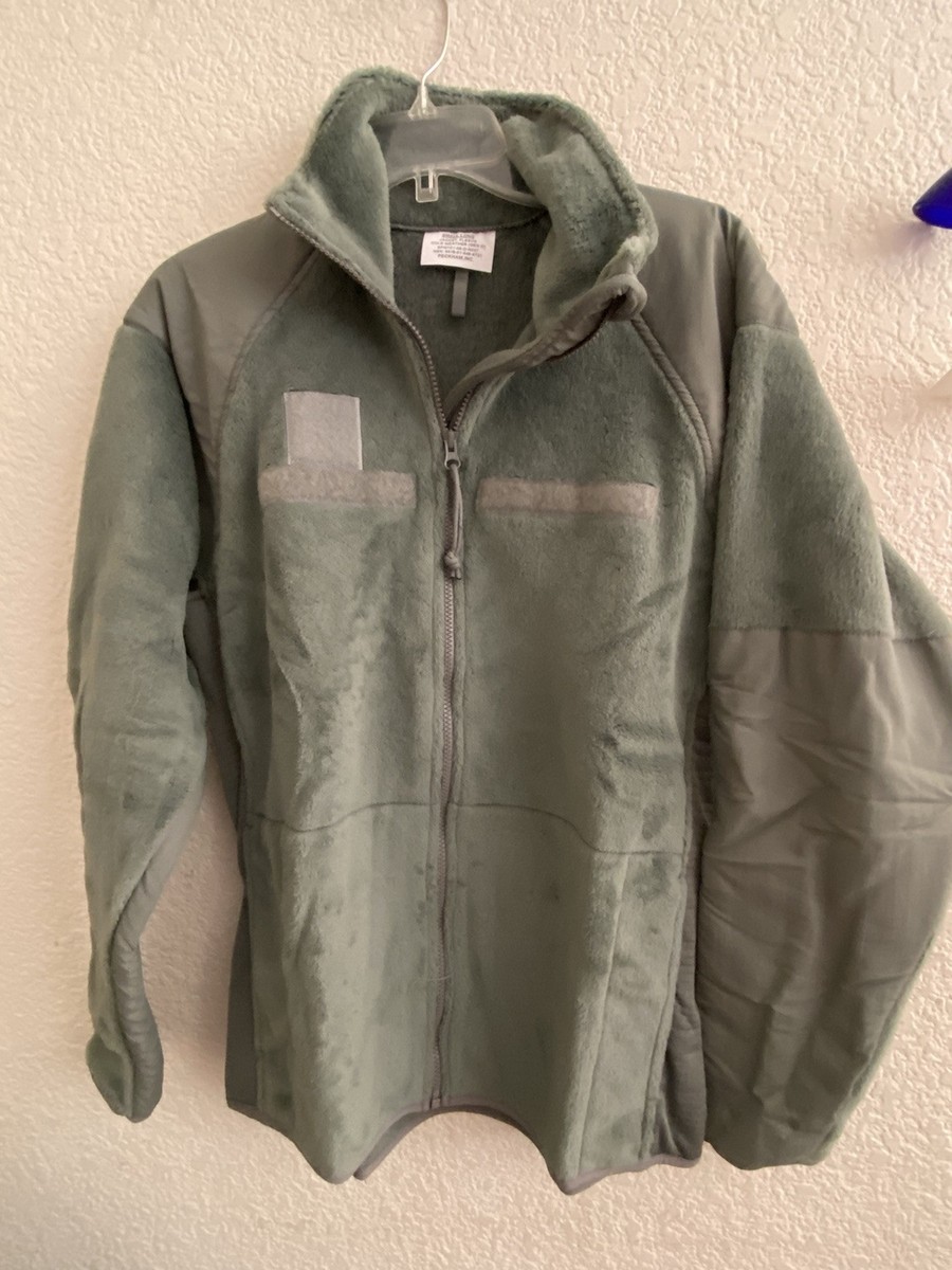 Small Long- US Army Gen III Cold Weather Jacket Fleece Small Long- US Army Gen III Cold Weather Jacket Fleece
