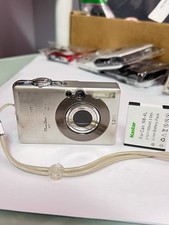 Canon PowerShot Digital ELPH SD450 / Digital IXUS 55 5.0MP Digital Camera