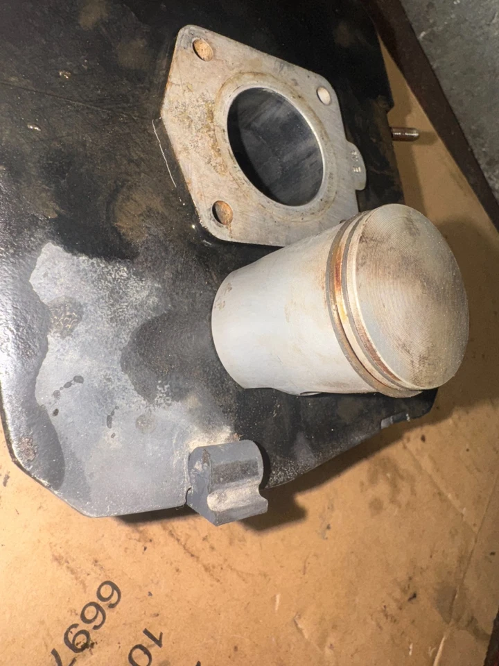 1997-2000 KTM 50SX Junior 圆筒式真空吸尘器 活塞 45030009800 — 第 2/4 张图片