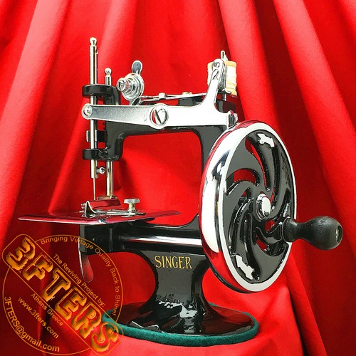 SINGER 20 Child Toy Sewing Machine SewHandy 20-1 Restored by 3FTERS - Picture 7 of 10