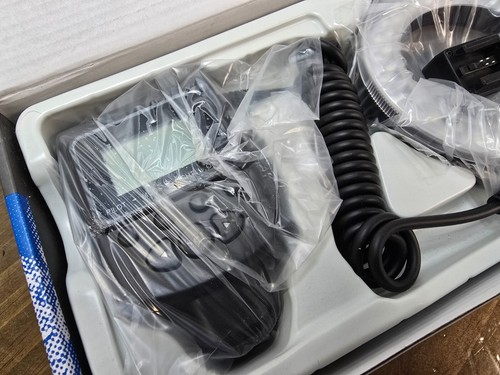 POLAROID Macro LED Ring Flash Macro LED Ring Flash PLMRFU *-BRAND NEW-* - Picture 4 of 7