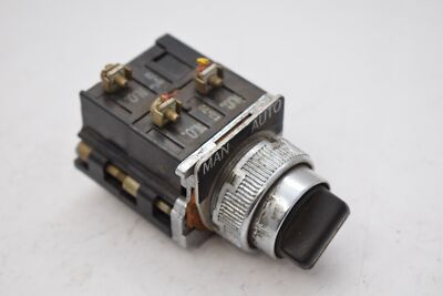 Eaton Cutler Hammer 10250T Selector Switch 600V 2 Position Contact Block MAN Aut