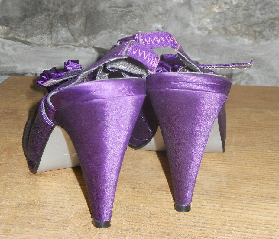 Dorothy Perkins Purple satin Peep toe Strappy Heels Size 4 - Wedding / Evening - Image 4 of 4