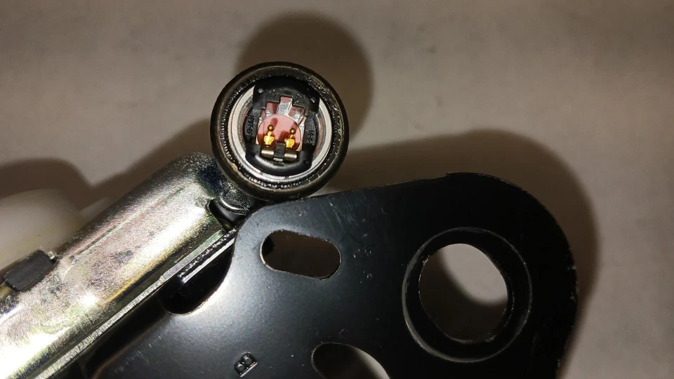 '18-'23 MITSUBISHI ECLIPSE CROSS Cinturón de seguridad delantero conductor retractor negro OEM Foto 4 de 4