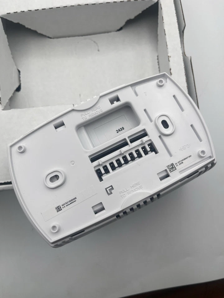 Honeywell Home RTH6580WF White Wi-Fi Programmable App Control Smart Thermostat - Image 3 of 4