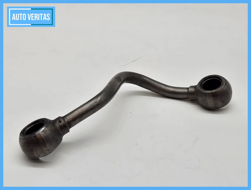 Original Audi VW Skoda Seat 2,0 FSI engine fuel line 06F127025D - Image 4 of 4