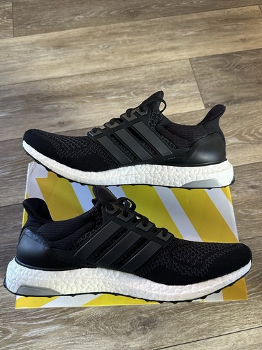 Size 10.5 - Adidas Ultra Boost 1.0 Core Black 1.0 New OG S77417 2016 Release - Picture 2 of 15