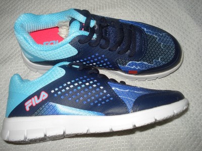 boys size 1 tennis shoes