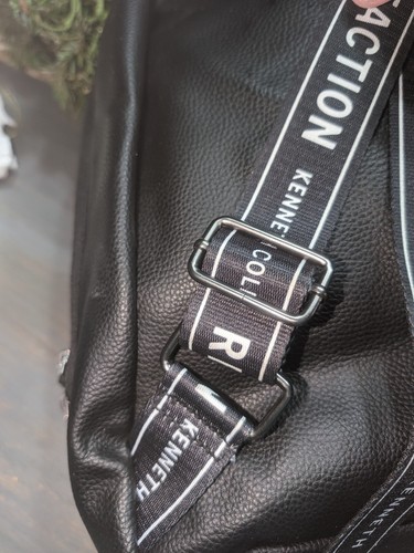 Kenneth Cole Reaction Black Backpack /Bag - Picture 6 of 7