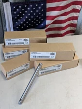 *NEW IN BOX* 1 Single Harley-Davidson M8 OEM Rocker Arm Shaft 17300059B