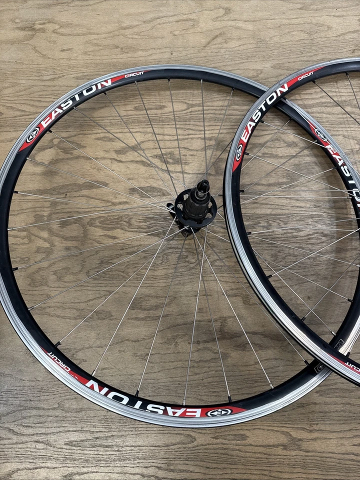 Juego de ruedas para bicicleta de carretera Easton Circuit 700c 130/100 mm QR 8-10 velocidades freno de llanta Foto 2 de 4