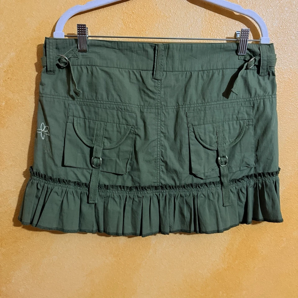 Minifalda verde Santiki para mujer festival punk vanguardista talla mediana Foto 2 de 4
