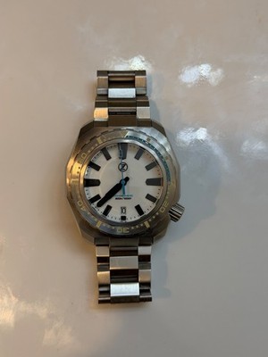 Zelos HAMMERHEAD V3 300M  Frost Dial  44mm divers Watch limited edition #469/500
