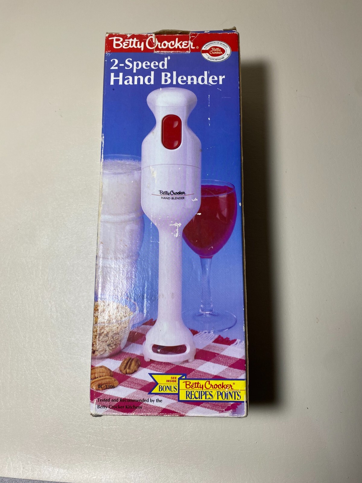 Betty Crocker Hand Blender / Drink Mixer BC1306 With Manual & Measure