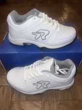 NWB Women’s 6 Ringor Flite Turf Softball Cleat Training Shoes White Silver