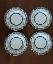 WEDGWOOD Set of 4 Bread and Butter Plates Colonnade Black with gold trim