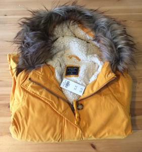 hollister yellow coat