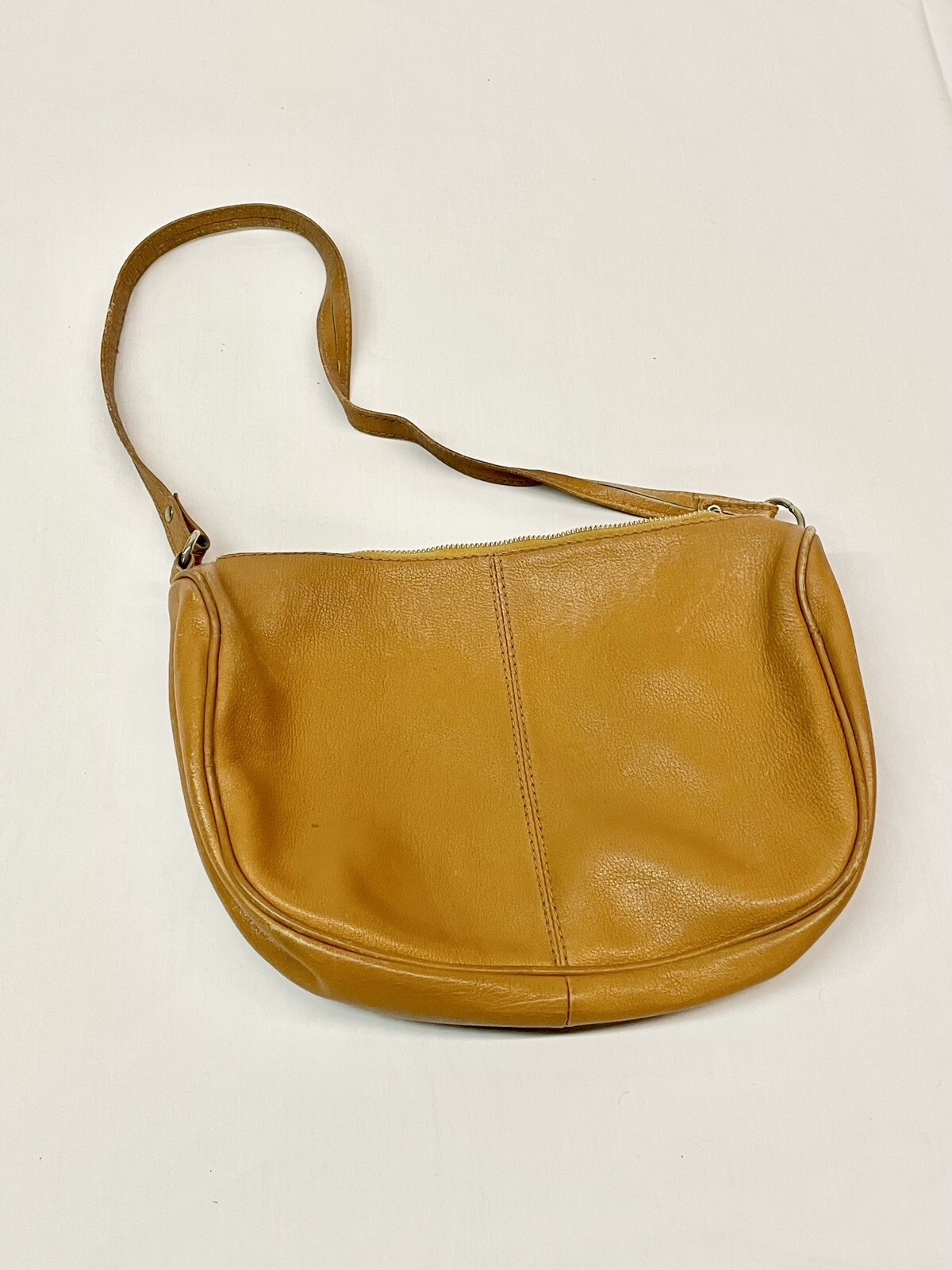 CORT Luxury Basic Leather Purse - image 2